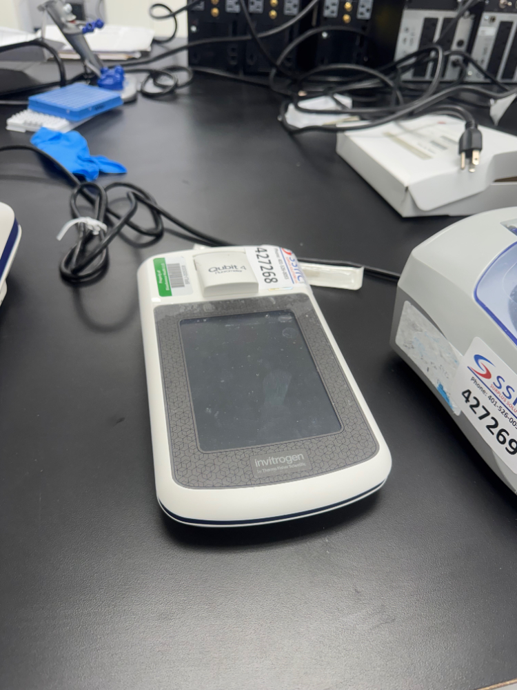 Image of Invitrogen Qubit 4 Fluorometer